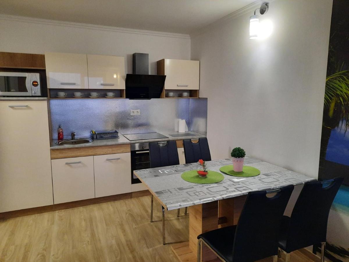 Vandus Apartman Siófok Eksteriør billede