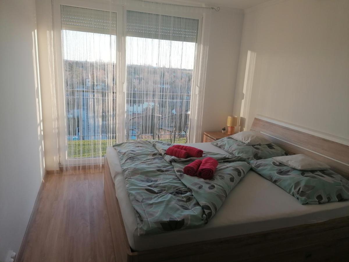 Vandus Apartman Siófok Eksteriør billede